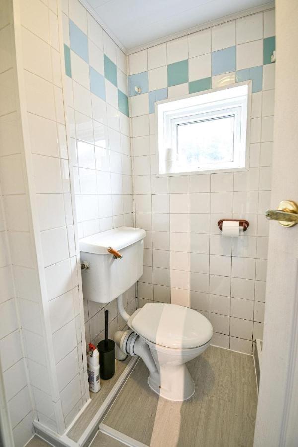 Buckingham House - 4 Bed House